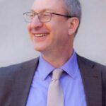 Dr. John Smith Professor, Artificial Intelligence Lab Massachusetts Institute of Technology (MIT), USA 🇺🇸